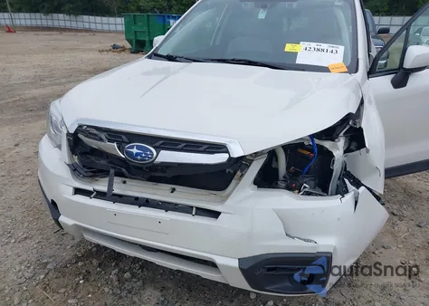 2018 Subaru Forester 2.5I Premium from USA, damaged, VIN JF2SJAGC1JH438963